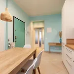 Youhosty - Cascina Corba 96 Milán